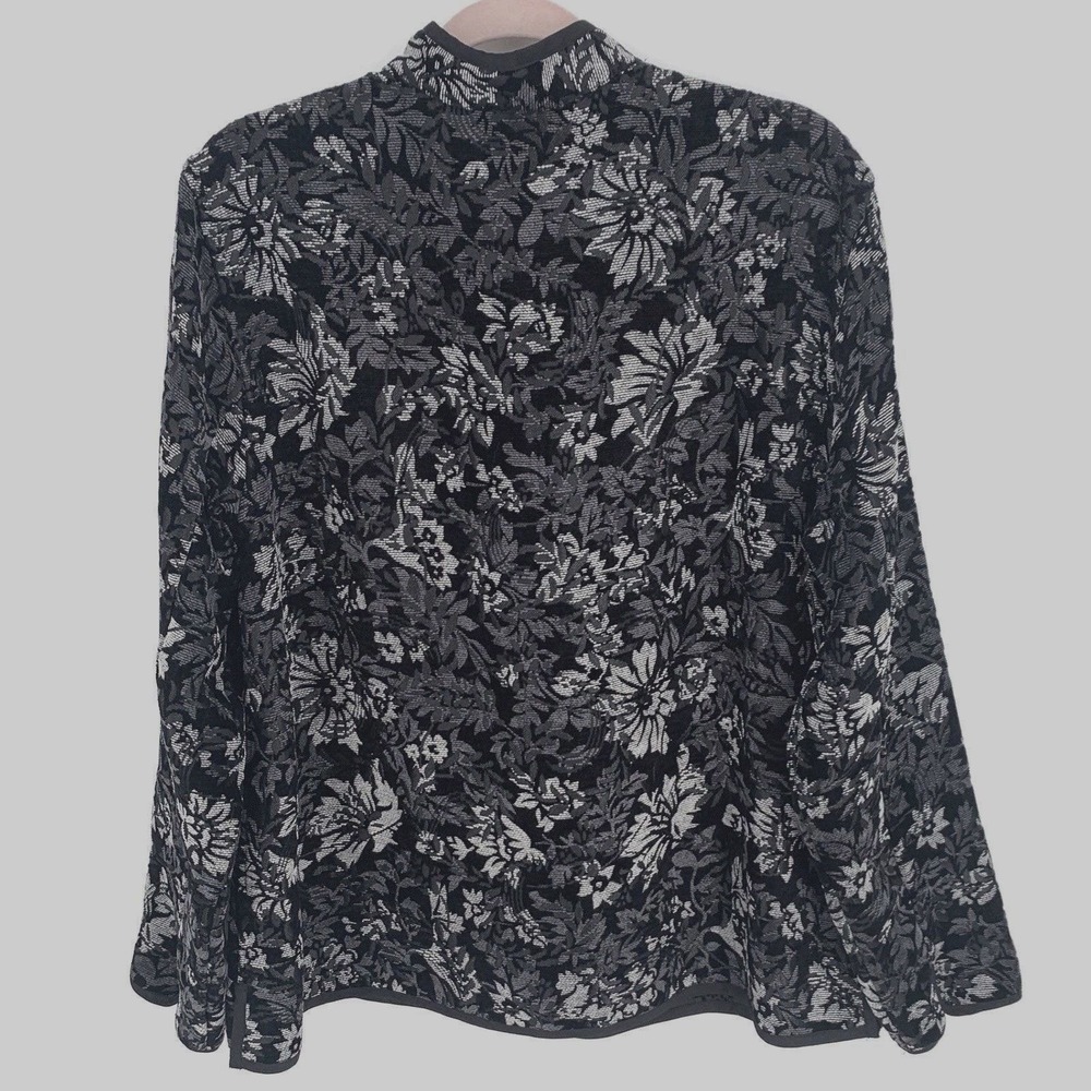 Coldwater Creek XL Floral Jacquard Jacket Black Gray Textured Button Front Goth - Picture 3 of 7